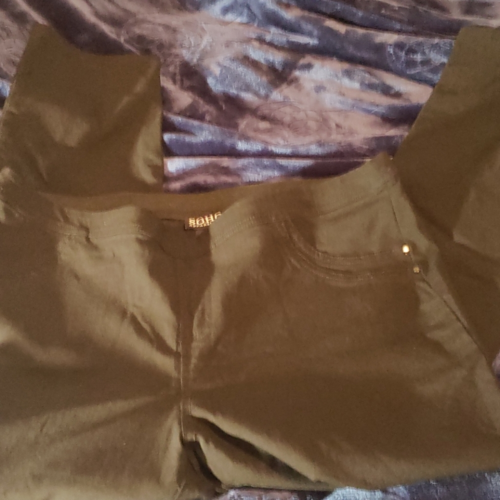 🌻3 for $5/Black stretch pants